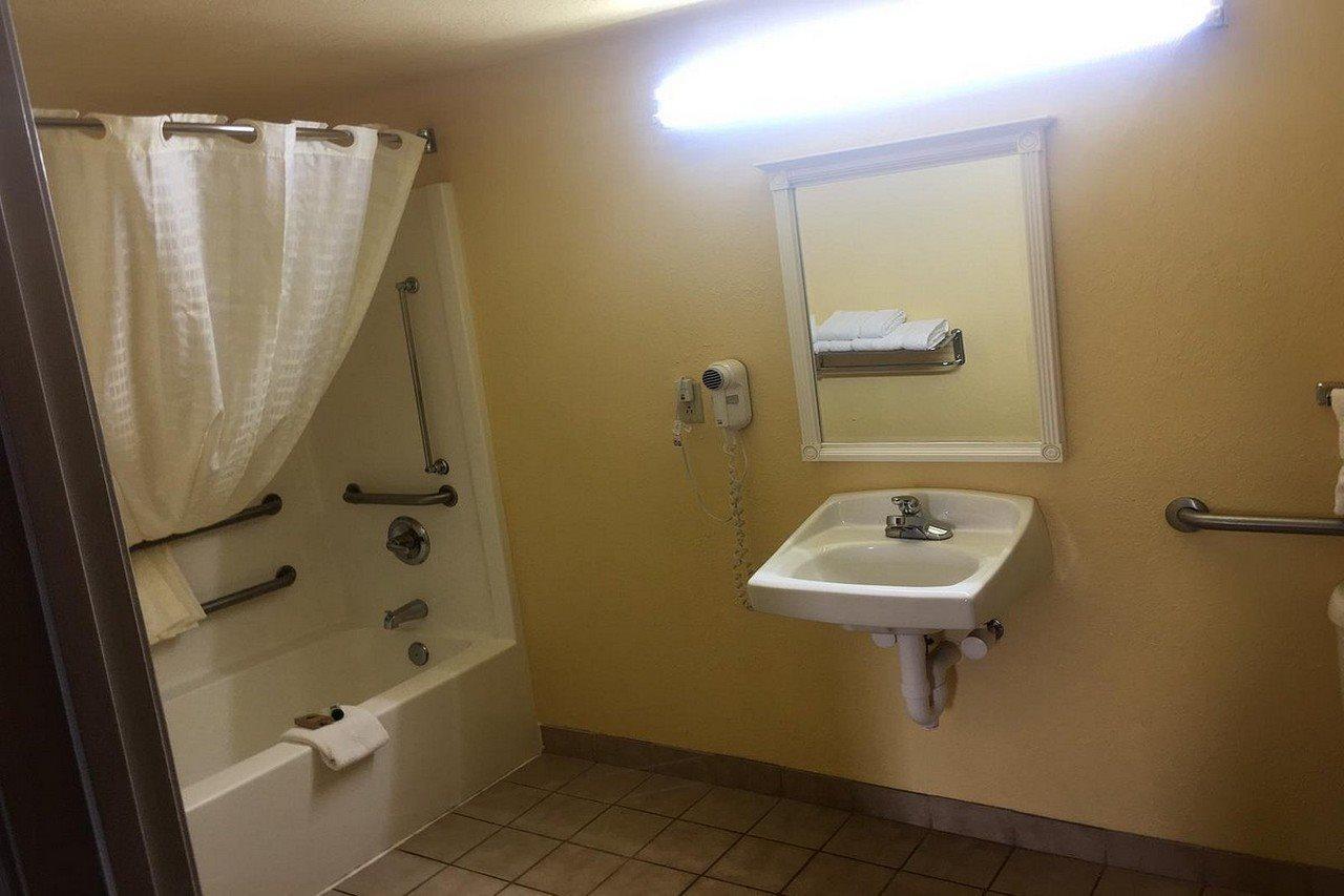 Budget Inn & Suites Hawkinsville Ngoại thất bức ảnh